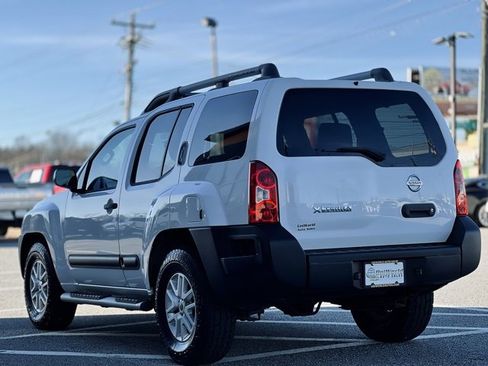 Used 2015 Nissan Xterra S image 7