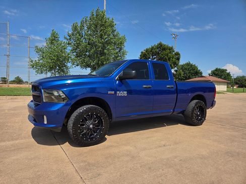 Used 2014 RAM 1500 Express AWD/4WD image 2
