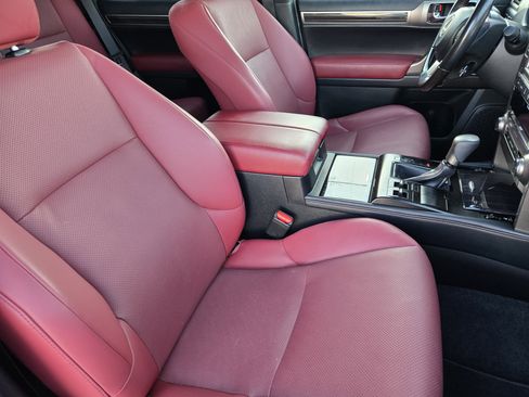 Used 2020 Lexus GX 460 Premium w/ Premium Package image 7