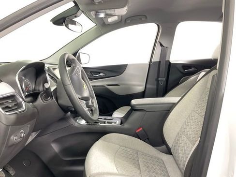Used 2023 Chevrolet Equinox LT image 27