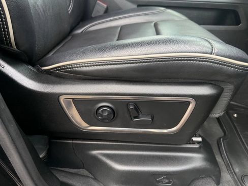 Used 2019 RAM 1500 Limited AWD/4WD image 63