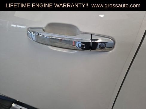 Used 2022 Chevrolet Silverado 2500 High Country w/ Z71 Off-Road Package image 15