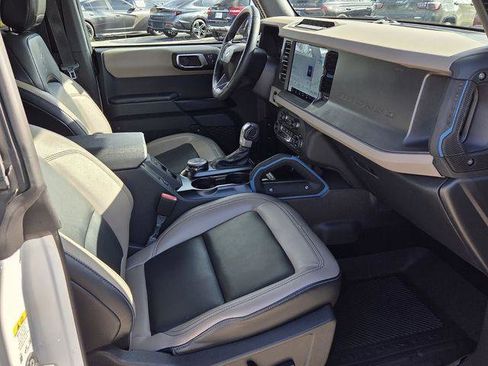 Used 2024 Ford Bronco Wildtrak image 56
