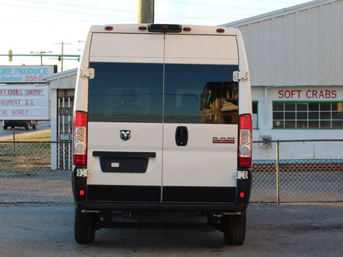 Used 2022 RAM ProMaster 2500 FWD image 7