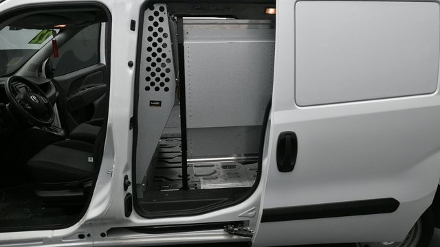 Used 2022 RAM ProMaster City Tradesman FWD image 14