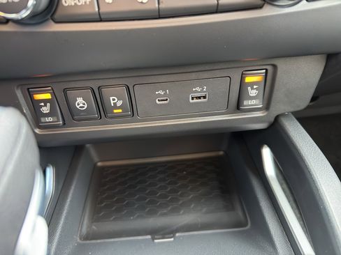 New 2026 Nissan Frontier SV image 19