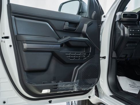 New 2026 Toyota 4Runner SR5 image 35