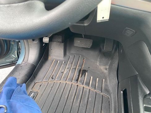 Used 2014 Honda CR-V LX image 32