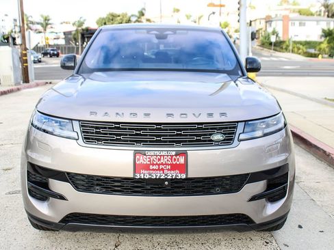 Used 2023 Land Rover Range Rover Sport SE AWD/4WD image 10