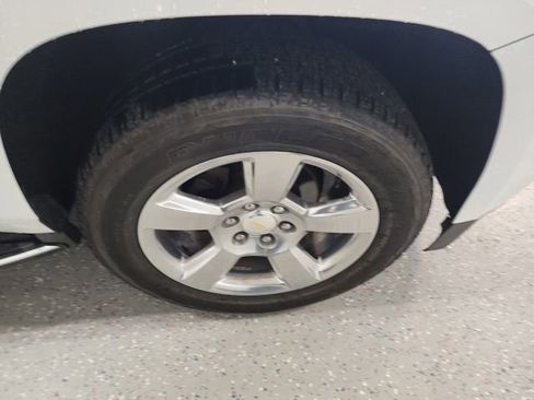 Used 2015 Chevrolet Tahoe LTZ AWD/4WD image 21
