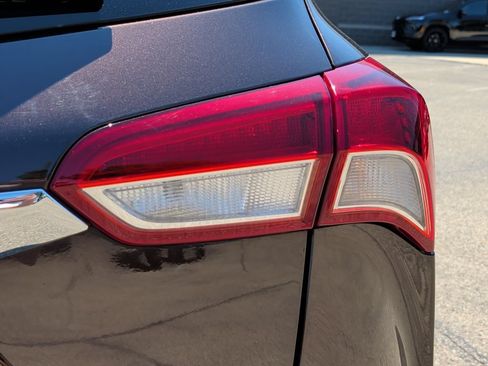 Used 2020 Buick Envision Essence AWD/4WD image 43