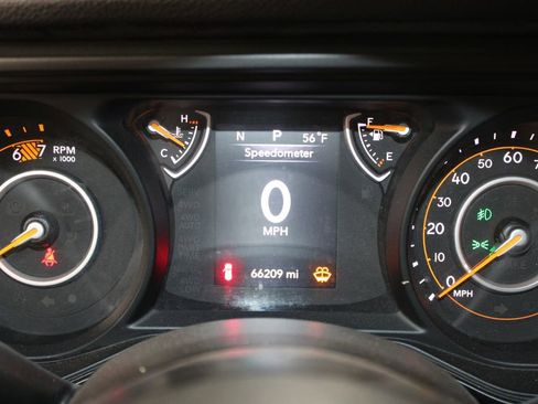 Used 2024 Jeep Wrangler Unlimited Sport AWD/4WD image 19