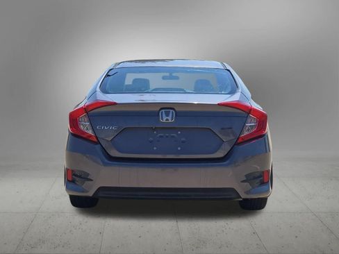 Used 2016 Honda Civic EX image 5