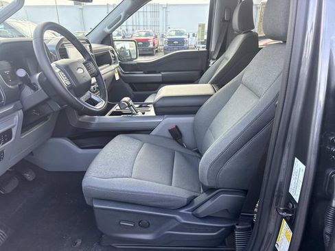 New 2025 Ford F150 Lightning XLT image 8
