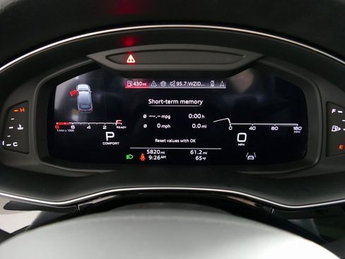 Certified 2025 Audi Q7 3.0T Premium Plus w/ Premium Plus Package image 16