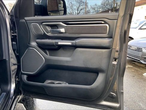 Used 2019 RAM 1500 Laramie image 21