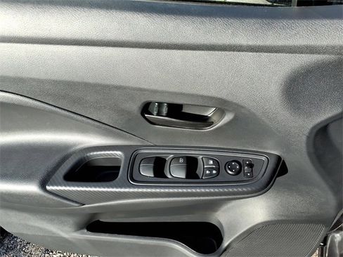 New 2025 Nissan Versa S image 5