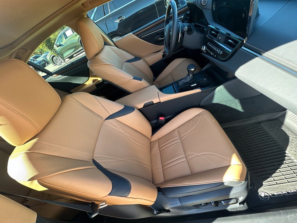 Certified 2025 Lexus ES 350 Ultra Luxury FWD image 22