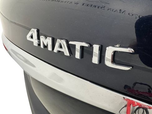 Used 2019 Mercedes-Benz E 300 4MATIC image 10