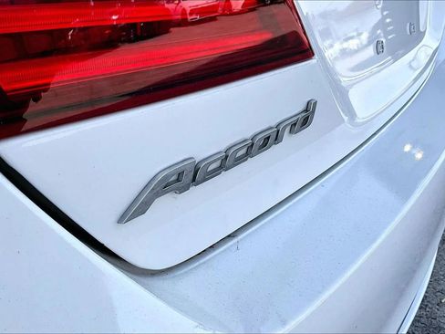 Used 2016 Honda Accord EX image 21