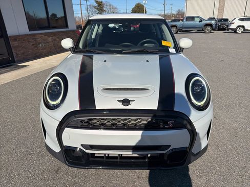 Used 2023 MINI Cooper S image 10