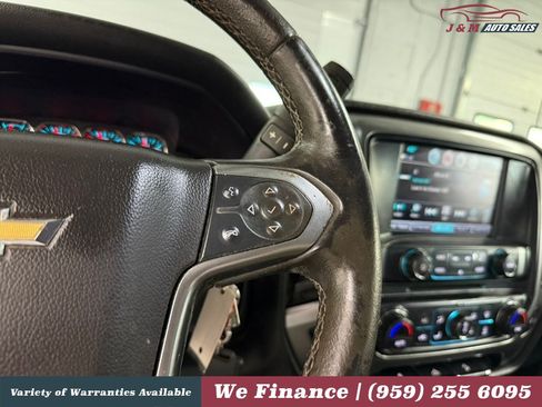 Used 2017 Chevrolet Silverado 1500 LT AWD/4WD image 23