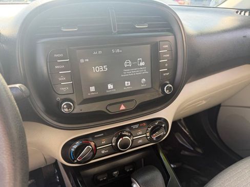 Used 2021 Kia Soul S FWD image 31