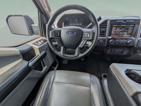 Used 2015 Ford F150 XLT w/ Equipment Group 302A Luxury AWD/4WD image 14