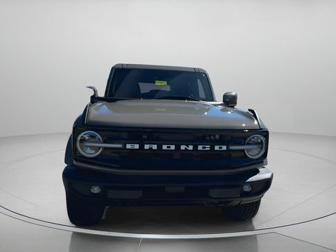New 2025 Ford Bronco Outer Banks image 8