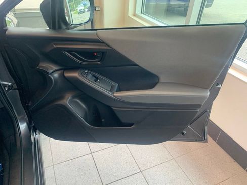 Used 2024 Subaru Crosstrek 2.0i Premium AWD/4WD image 21