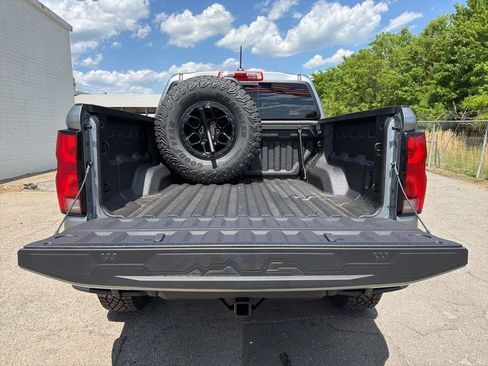 New 2026 Chevrolet Colorado ZR2 w/ ZR2 Bison Edition AWD/4WD image 18