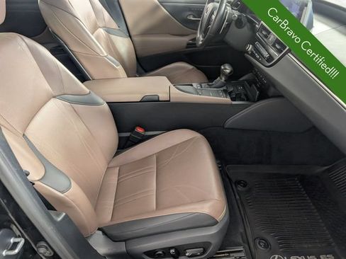 Used 2022 Lexus ES 300h Ultra Luxury w/ Protection Package (P3) FWD image 33