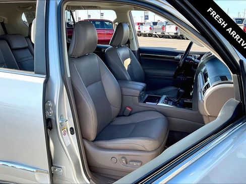 Used 2018 Lexus GX 460 image 29
