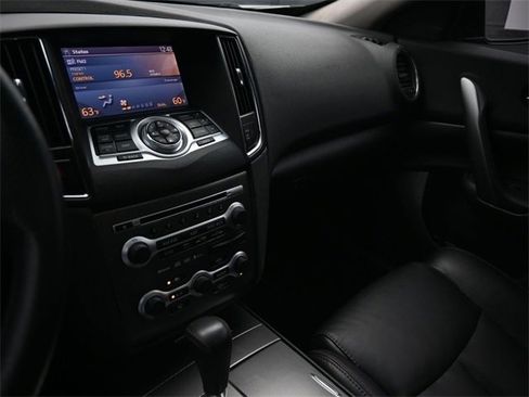 Used 2009 Nissan Maxima 3.5 SV w/ Sport Pkg image 11