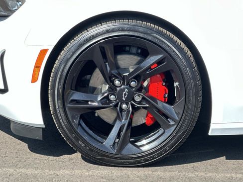 Certified 2023 Chevrolet Camaro LT w/ RS Package RWD image 8