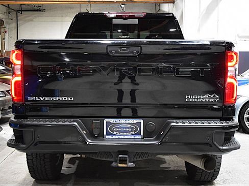 Used 2023 Chevrolet Silverado 3500 High Country w/ Z71 Off-Road Package AWD/4WD image 7