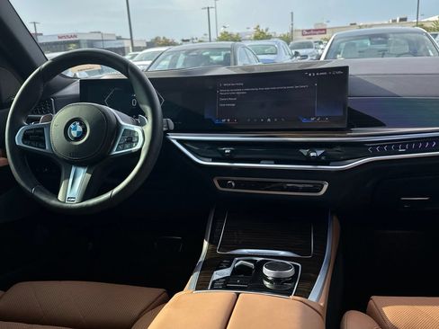 Used 2026 BMW X5 sDrive40i w/ M Sport Package RWD image 10