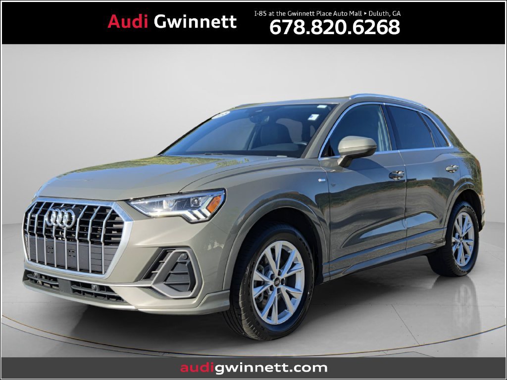 Used 2023 Audi Q3 2.0T Premium w/ Convenience Package AWD/4WD image 1