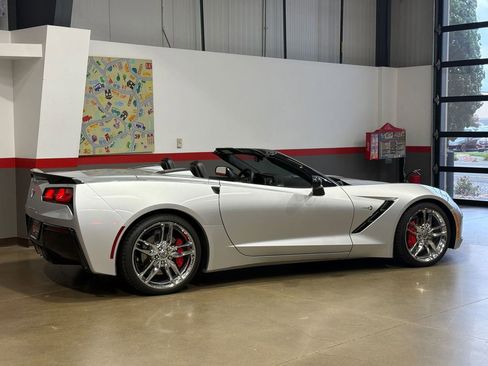 Used 2016 Chevrolet Corvette Stingray Convertible w/ 3LT Preferred Equipment Group RWD image 32