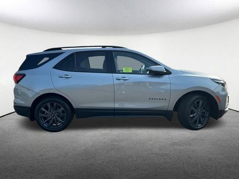 Used 2024 Chevrolet Equinox RS w/ RS Leather Package AWD/4WD image 18