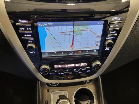 Used 2017 Nissan Murano SV w/ Premium Package AWD/4WD image 7