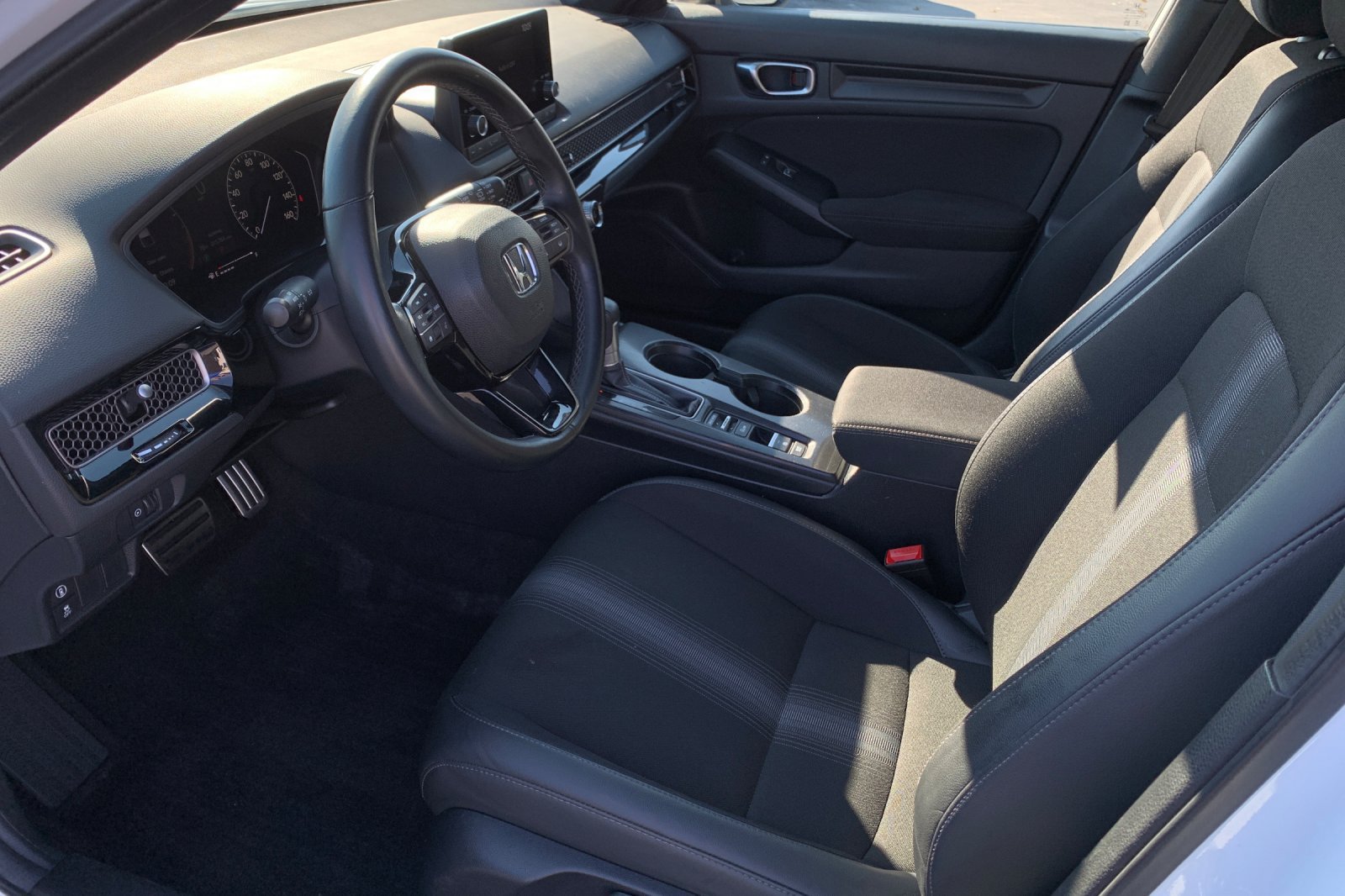 Used 2024 Honda Civic Sport image 12