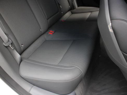 Used 2023 Lucid Air Pure AWD/4WD image 22
