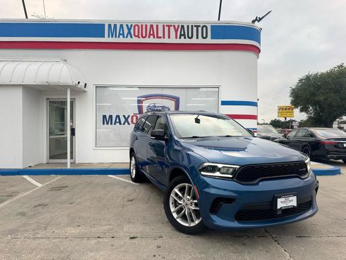 Used 2024 Dodge Durango GT AWD/4WD image 16