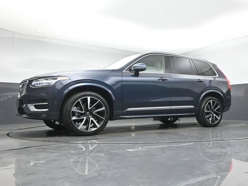 Used 2023 Volvo XC90 B6 Plus w/ Protection Package AWD/4WD image 40