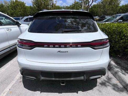 Used 2023 Porsche Macan image 5