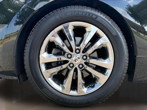 Used 2018 Kia Sedona SX Limited w/ SX Limited Prestige Package FWD image 8