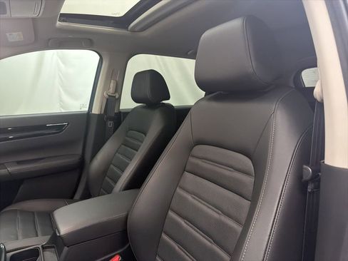 Used 2025 Honda CR-V EX-L image 13