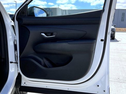 Certified 2026 Hyundai Santa Cruz SE image 17