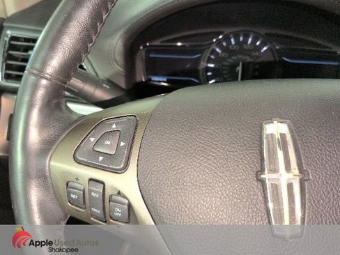 Used 2011 Lincoln MKX AWD w/ 101A Rapid Spec Order Code image 29